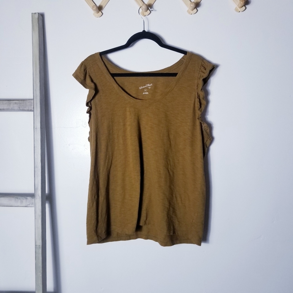 UNIVERSAL THREAD RUFFLED BROWN TANK SIZE XXL